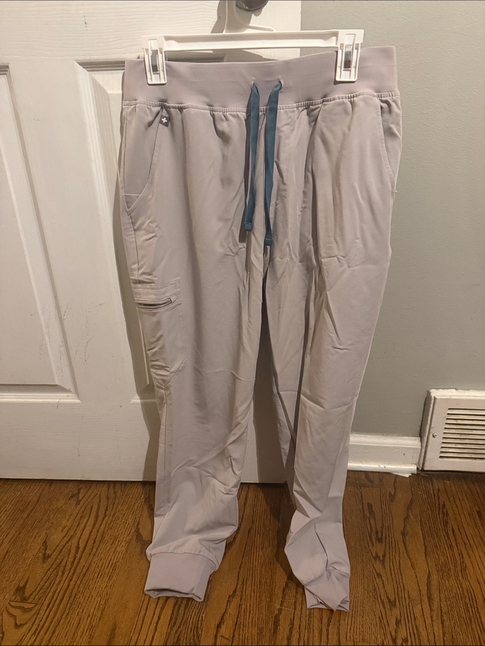 Figs Light Gray Women's Joggers with Blue Drawstring
